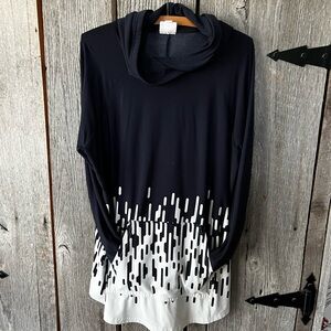 LuLaRoe Amber Hoodie